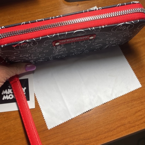 Disney Mickey Mouse Wristlet - Picture 3 of 4